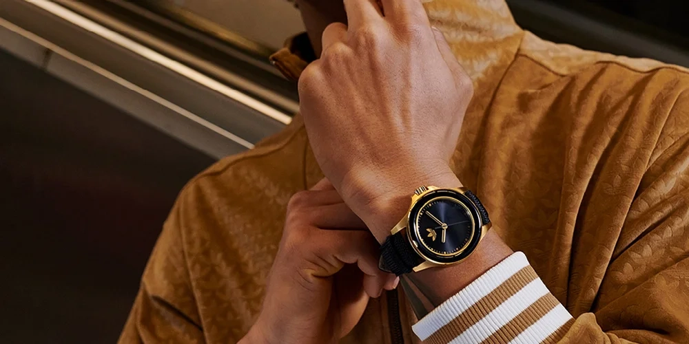 Orologio Adidas Sportivo: Il Compagno Ideale Per Atleti E Appassionati Di Sport 2 Orologio Adidas Design Moderno E Funzionale - Finewatch.eu